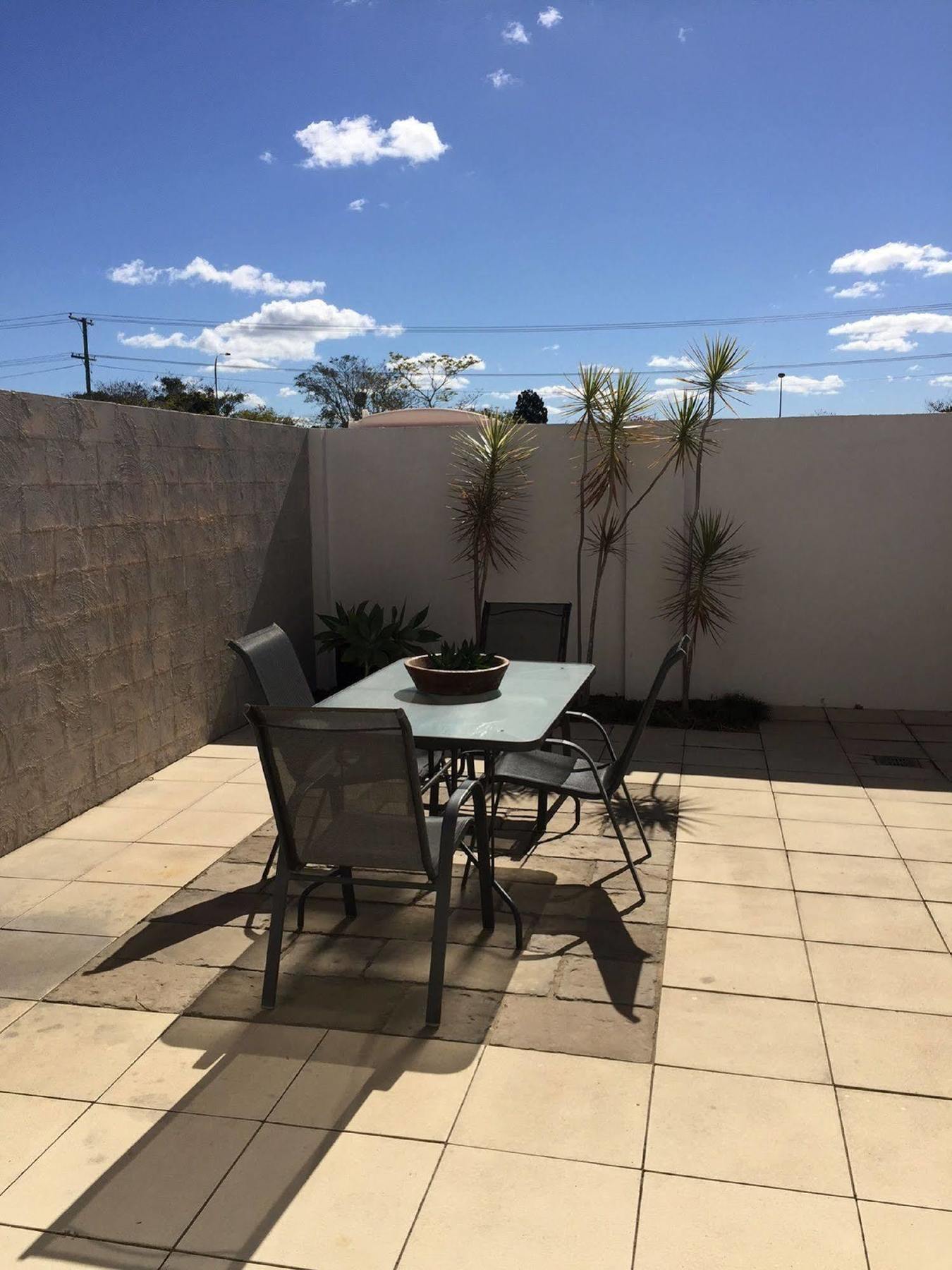 Alexandra Apartments Bundaberg Exterior foto